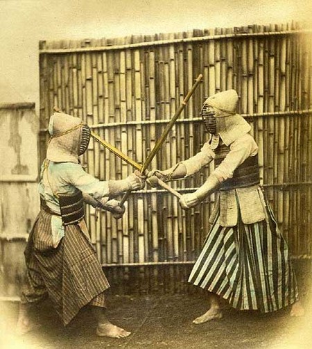 photo d’entraînement d’escrime au Japon à l’ère Meiji